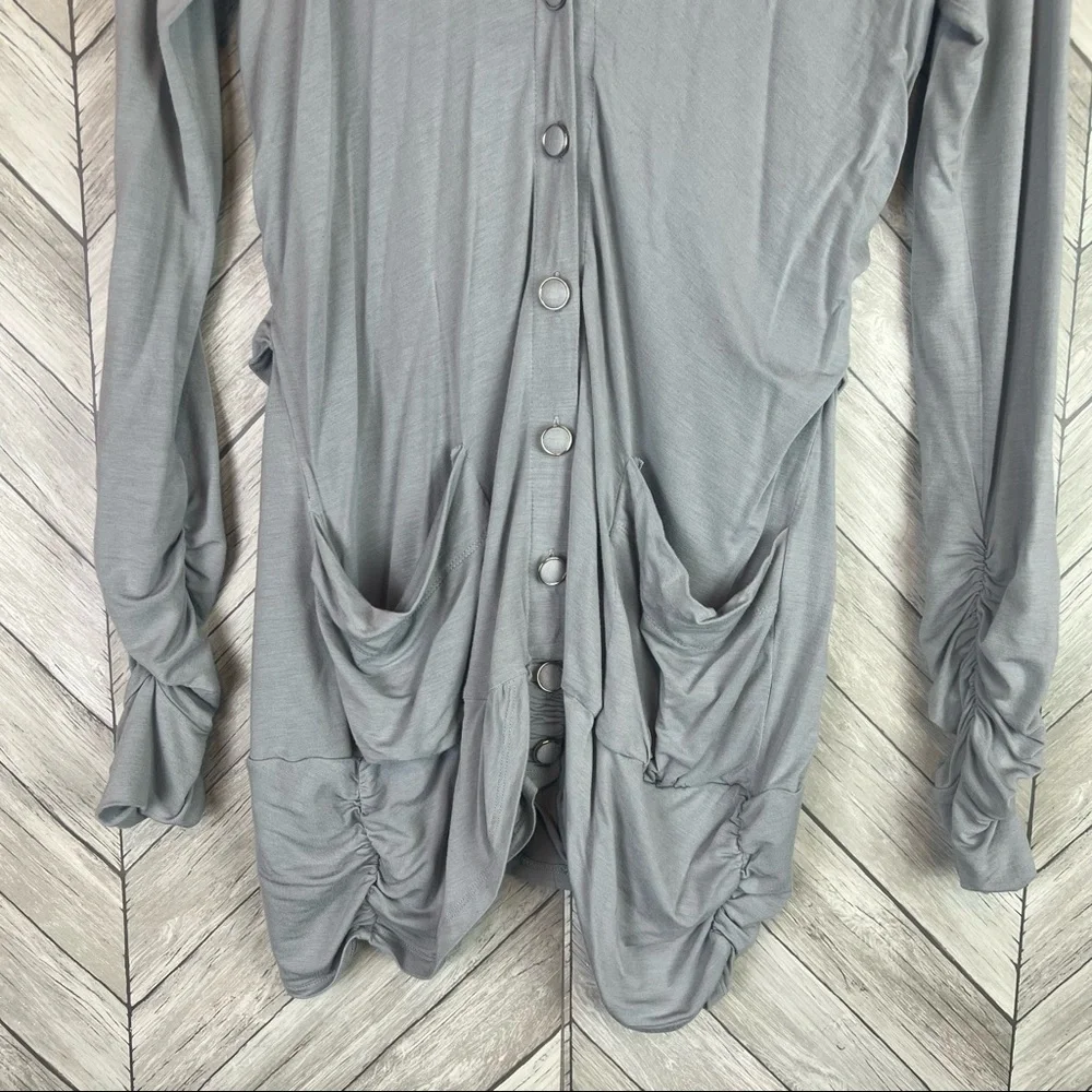 Fate Ruched Cardigan - Picture 3 of 9